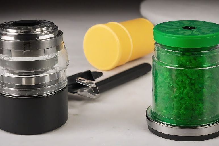 The Ultimate Convenience: Exploring the World of Weed Grinders with Dispensers